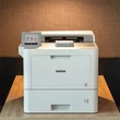 Kép 5/5 - BROTHER Lézernyomtató HL-L9430CDN, A4, színes, 40 lap/perc, WiFi/LAN/NFC/USB, duplex, 2400x600dpi, 1GB