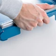 Kép 2/3 - DAHLE Papírvágó 561, A4, 35 lap (70gr) - (Professional guillotine with automatic safety guard)