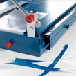 Kép 3/4 - DAHLE Papírvágó 567, A4, 35 lap 70gr) - (Commercial-quality guillotine with manual D-bar clamp)