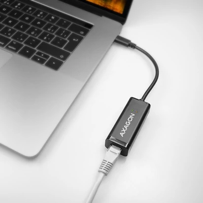 AXAGON ADE-SRC USB-C 3.1 GIGABIT ETHERNET (Nagy sebességű USB-C 3.1 Gigabit Ethernet 10/100/1000Mbit adapter)
