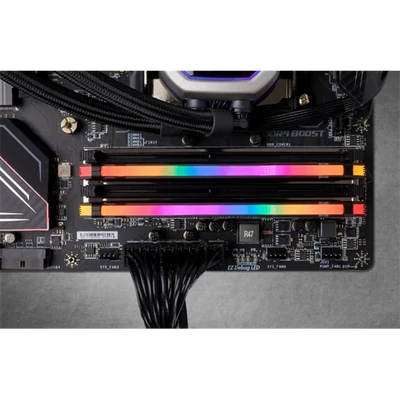 CORSAIR Memória VENGEANCE RGB PRO DDR4 16GB 3600MHz C18 (Kit of 2), fekete