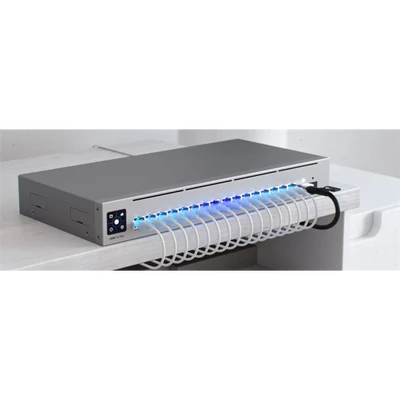 UBiQUiTi Switch 12x1000Mbps + 4x2500Mbps + 2x10Gbps SFP+, Menedzselhető, Asztali, Falra rögzíthető - USW-PRO-MAX-16